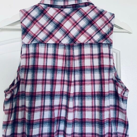 Forever 21 Red, Navy & White Plaid Flannel Button-Down Tunic Tank Shirt | Size L - Picture 9 of 10
